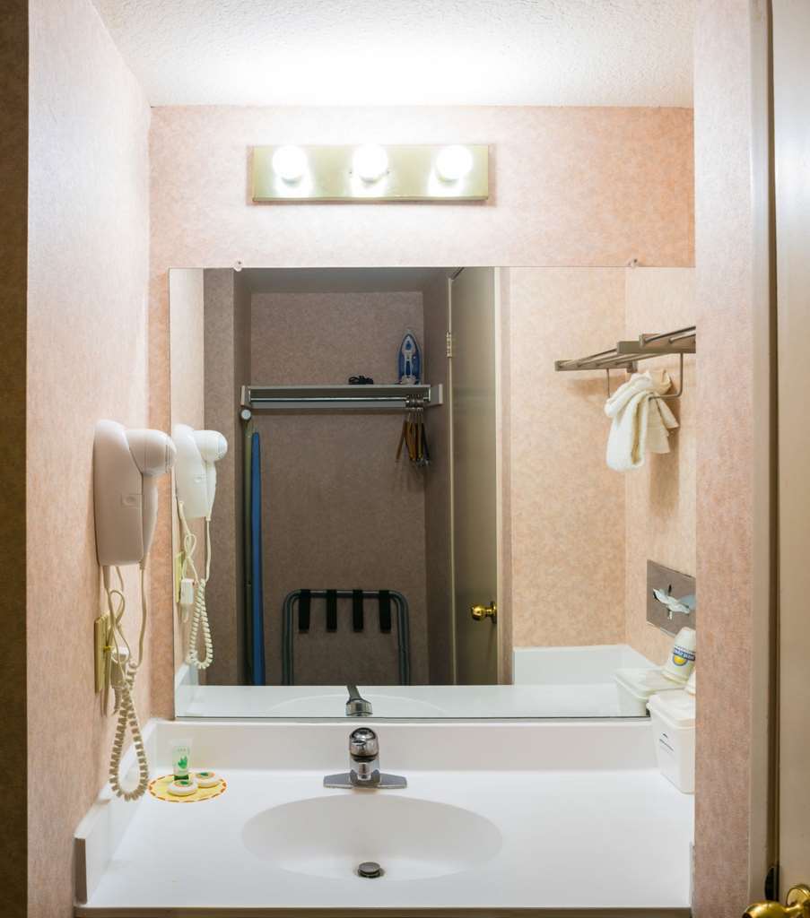 San Bernardino Inn & Suites 客房 照片